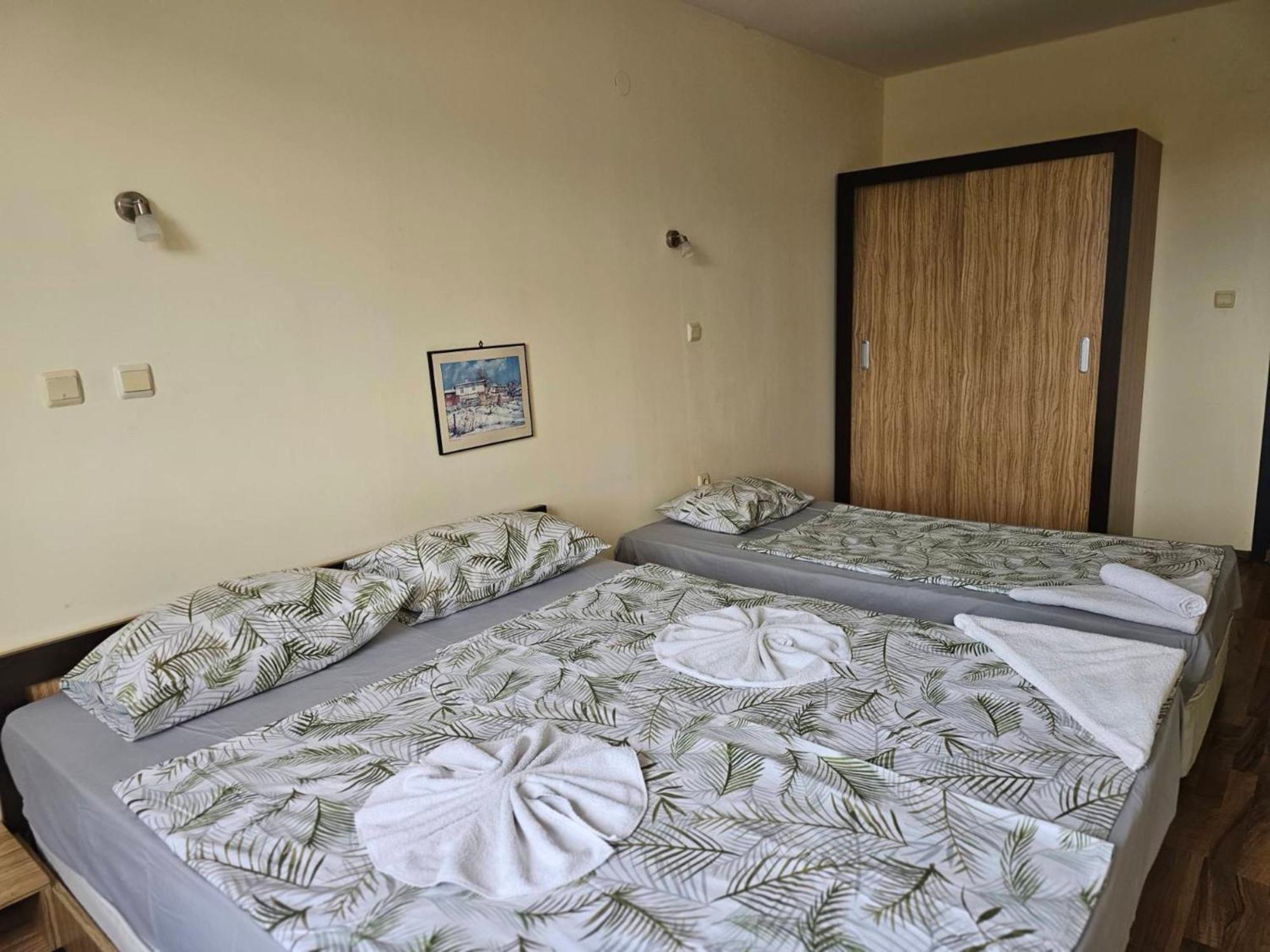 Europroperties Yalta Apartments Golden Sands Esterno foto