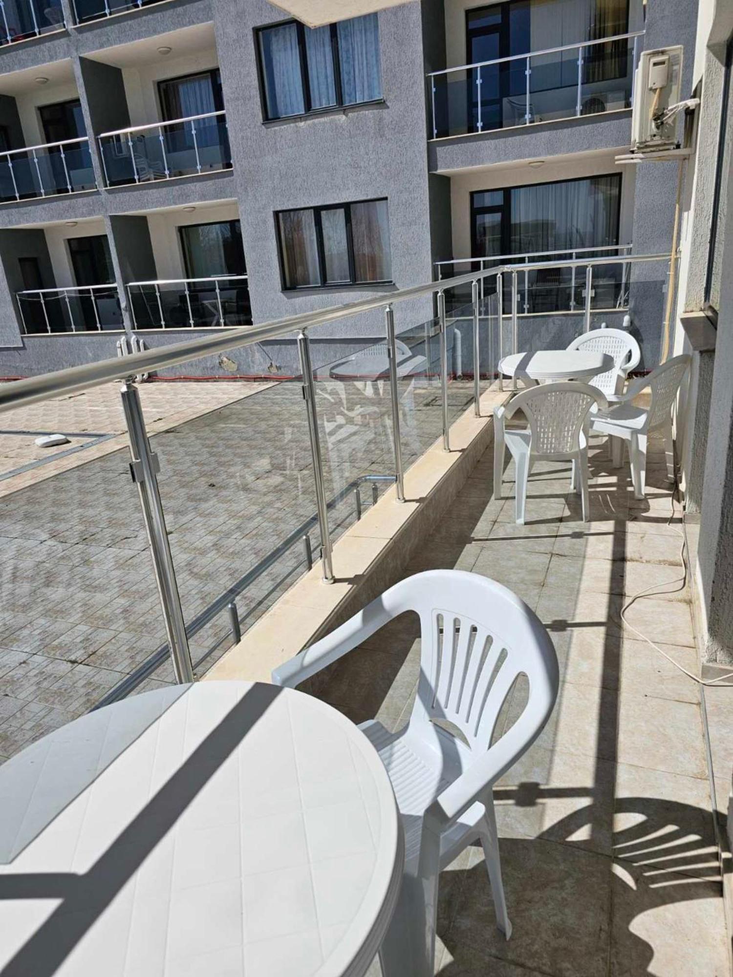 Europroperties Yalta Apartments Golden Sands Esterno foto