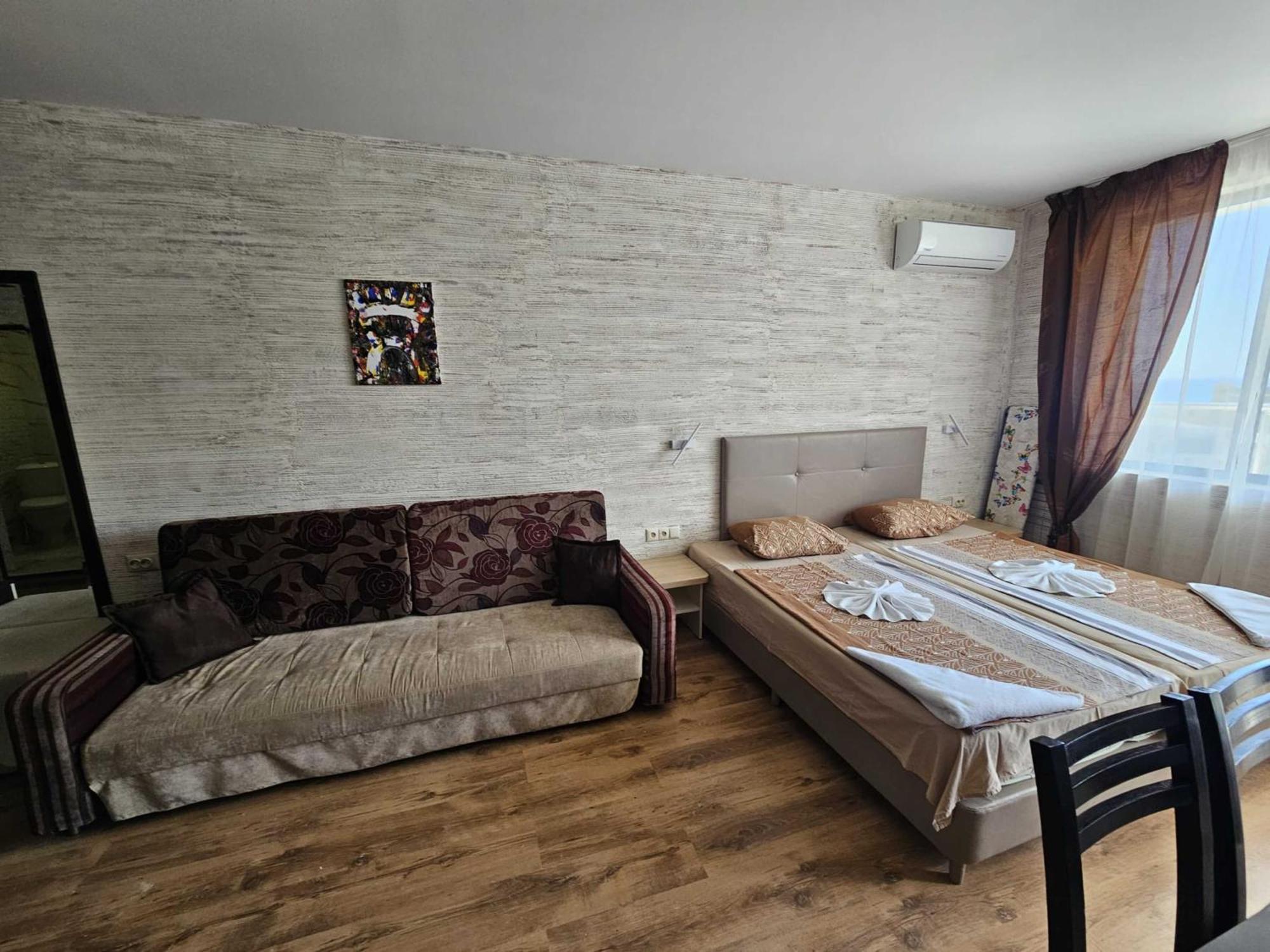 Europroperties Yalta Apartments Golden Sands Esterno foto