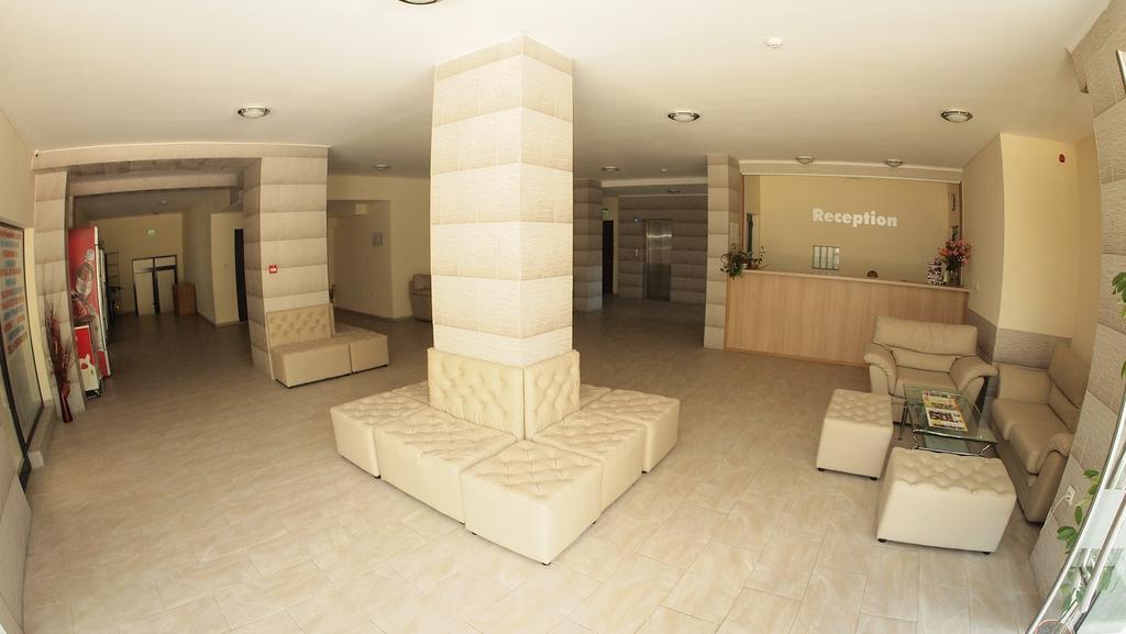 Europroperties Yalta Apartments Golden Sands Esterno foto